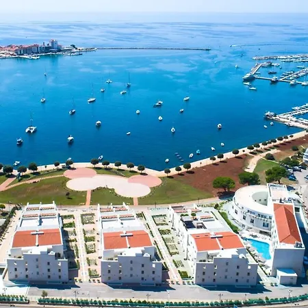 Superior Seaview Apt. With Pool Appartement